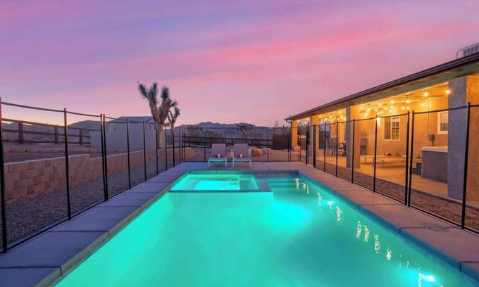 Joshua Tree Cabaña | The Joshua Tree Retreat w/ Panoramic Views & Spa