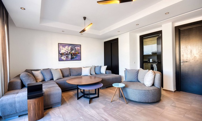 Taghazout Apartamento | Joyau - Taghazout-Dúplex-De Lujo-Baño para personas con movilidad reducida-Vi...