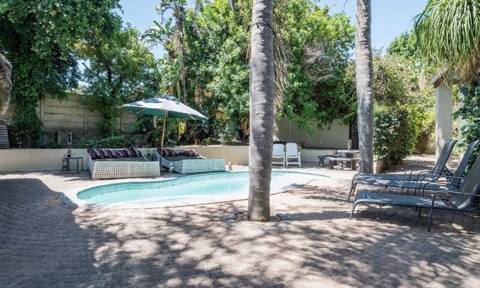 Parow Casa | Joyous Luxuries Guesthouse