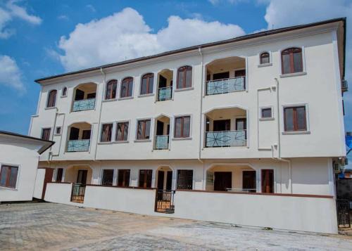 Osogbo Apartamento | Julie Moradeke Serviced Apartment Suites