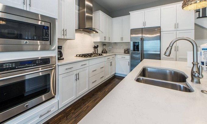 Santa Rosa Beach Casa | Modern 4BR Family Retreat -Bikes/Golf Cart/220v EV