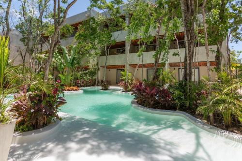 Tulum Apartamento | Jungle Gem with Swim-Up Pool & Easy Paved Access
