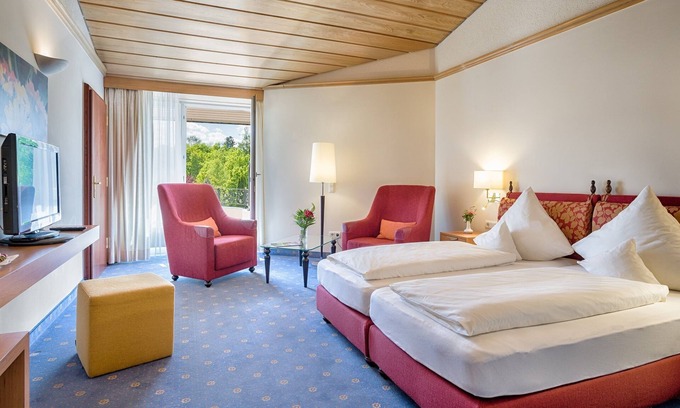 Schluchsee Apartamento | Junior suite with shower/WC and balcony