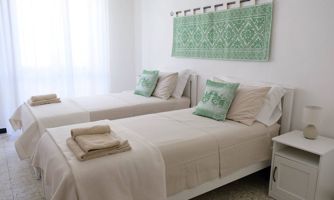 Alghero Apartamento | a 80 metros del mar en la zona mas bonita de Alghero: 3 habitaciones y 3 baños