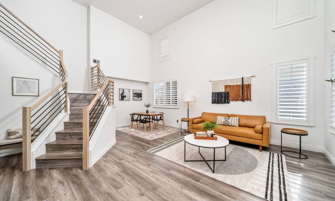 Ontario Casa | Just minutes away from Ontario, Ca Airport, Luxury Living at its finest!