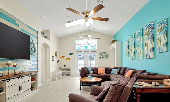 Windsor Palms Casa | Nuevas mejoras! Limpio / espacioso - South Facing Htd Pool / Spa - 5 millas a Disney