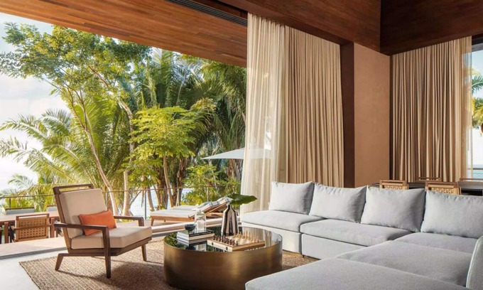Lo de Marcos Casa | Just What You Were Looking For! Pools, Beachfront, Free Breakfast, Pets Allowed!