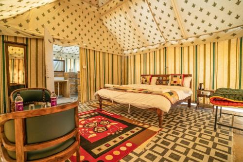 Jaisalmer Hotel | K K Desert Resort & Camp