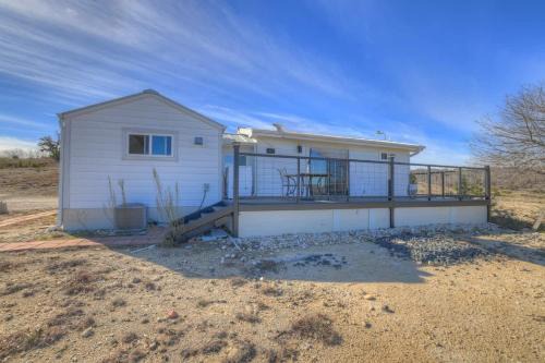 Center Point Casa | K Loma Vista with Hill Country Views