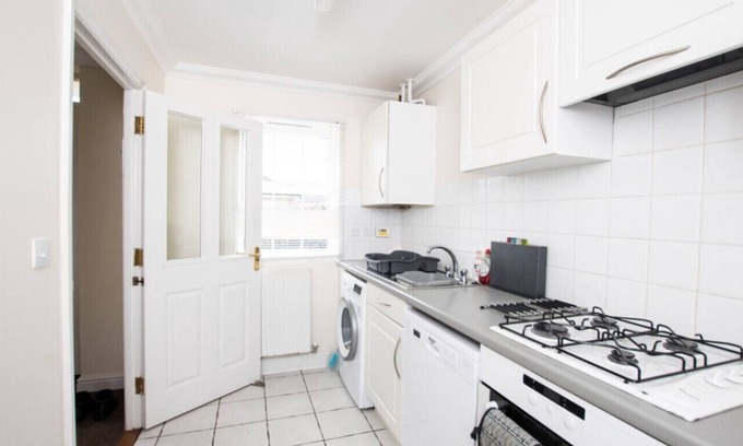 Norwich Casa | K Suites - Lovely 3 bed House w/free parking