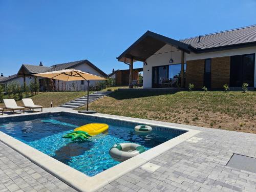 Mladenovac Villa | K42 pool house