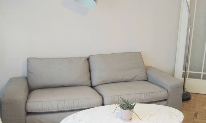 Rasimpasa Apartamento | Kadıköy (Boğa) Geniş ve Ferah Daire