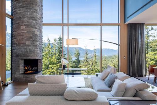 Whistler Creekside Casa | Kadenwood Serenity Estate | Exquisite Luxury Chalet w/Breathtaking Views, Hot Tub & Private Gondola