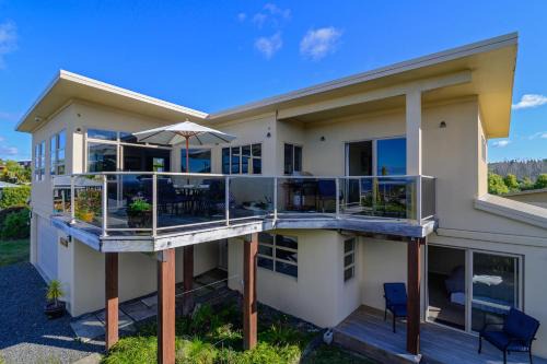 Omori Casa | Kaimanawa Lookout - Omori Holiday Home