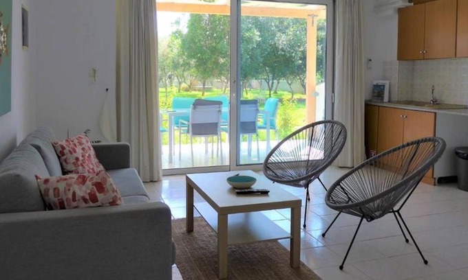 Kalamaki Apartamento | Apartamentos Kalamaki Plaza 'psari'
