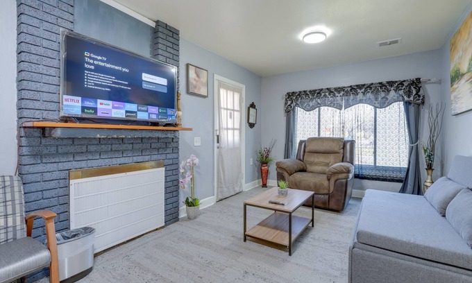 Kalamazoo Casa | Kalamazoo Vacation Rental Near Golf & Parks!