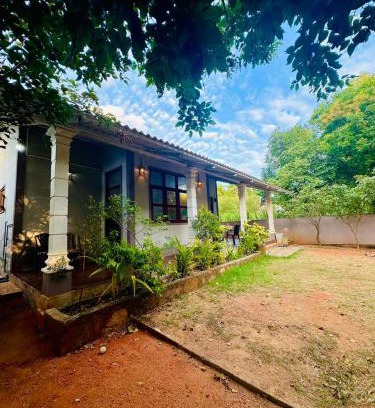 Kekirawa Cabina | Kalawewa Bungalow