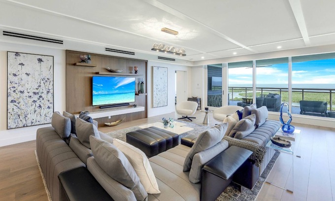 North Naples Condominio | Kalea Bay - William Raveis Rentals