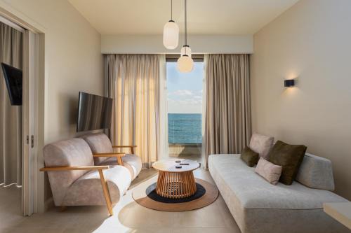 Old Quarter Apartamento | KALES SEA VIEW SUITES