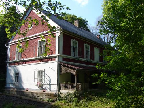 Tornyiszentmiklos Casa | Kalmár Vendégház-Vadászház