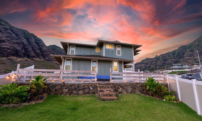 Makaha Valley Casa | Kalo Homes ~ Sunset Retreat