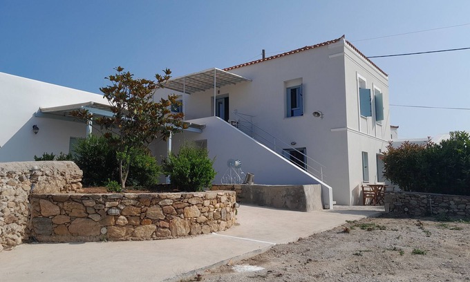 Kithira Casa | Kamara maira arch house