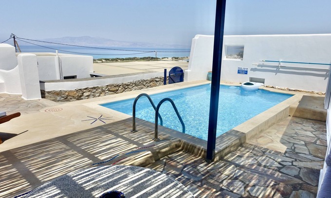 Naxos Villa | Kamari Villa-B con piscina privada y jacuzzi