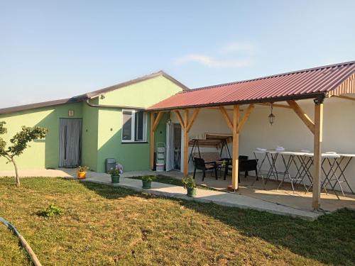 Pirot Otro | Kamp sv.Jovan