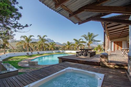 Stellenbosch Casa | Kana guest farm - 35 rooms for 70 guests