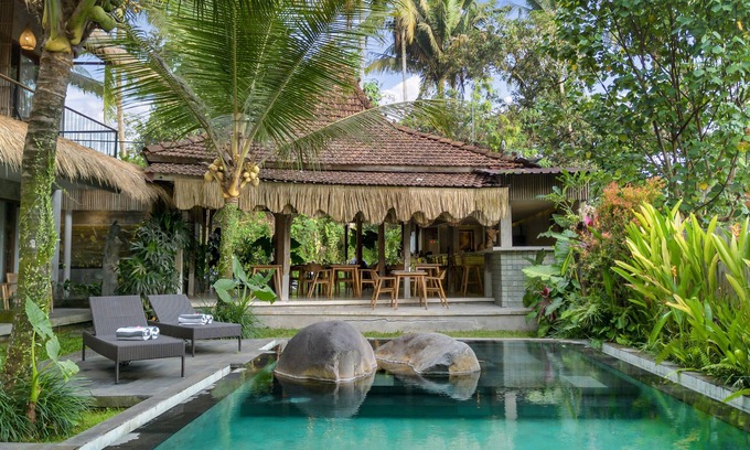 Peliatan Cama Y Desayuno | Kandarpa Ubud