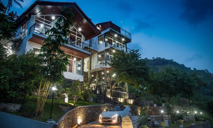 Wayikkal Hotel | KANDY VICTORIA ECO RESORT "Private villa with stunning mountain & lake views"