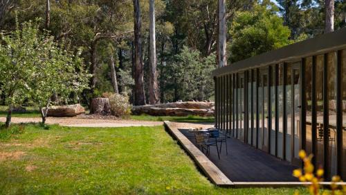 Wheatsheaf Casa | Kangaroo Creek Estate Daylesford