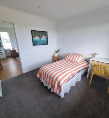 Kingseat Casa | Karaka Luxury B & B