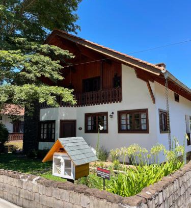 Treze Tilias Apartamento | Karin's Haus Hospedaria