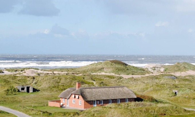 Houvig Casa | "Karlina" - 100m from the sea by Interhome