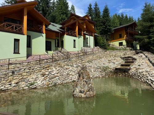 Tatariv Villa | Karpasole