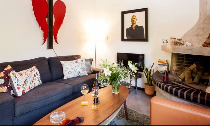 Karteros Casa | Karteros House ,1300m from the beach!