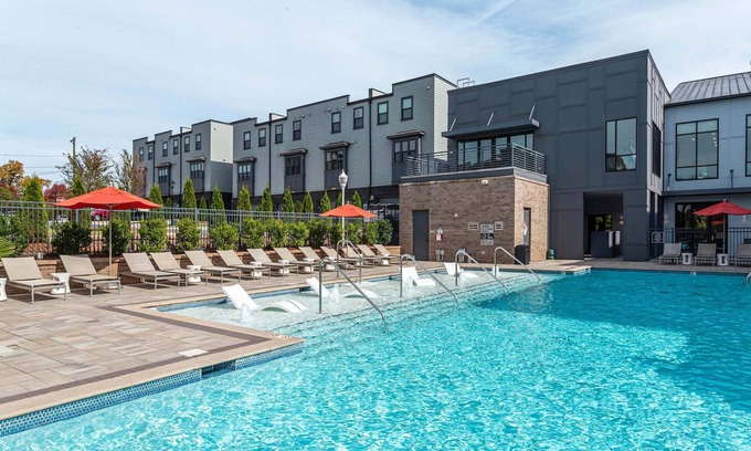 Charlotte Apartamento | Kasa | Comfy 1BD with Fast Wifi and Access to Amenities | Charlotte