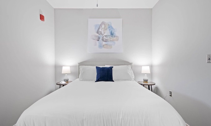 South Side Flats Apartamento | Kasa | Inviting 2 Bedroom with Amenity Access | Pittsburgh