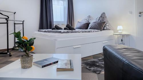 Fuldatal Apartamento | Kassel - Gemütliches DG Apartment in Fuldatal mit Parkplatz & Wlan - OneN8