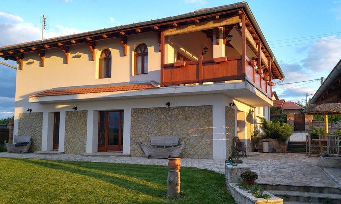 Sopot Casa | Kasteljan, villa de lujo cerca de la capital de Serbia.