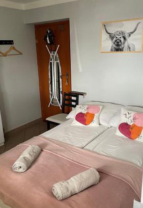Pomerania Province Casa | Kaszuby, agroturystyka z alpakami- pokój z łazienką