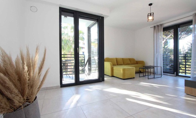 Rovinj Apartamento | KATARINA Two-Bedroom Apartment with Roof Terrace 1
