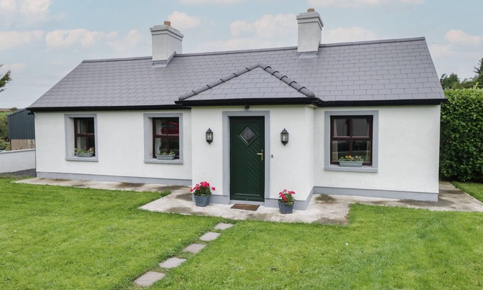 Ballintober Casa | KATE'S COTTAGE, family friendly in Ballintubber, County Mayo