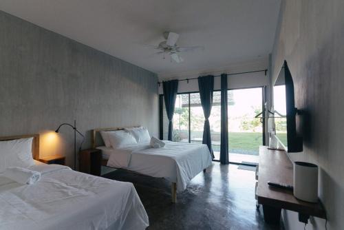 Catangnan Complejo | Katig Beachfront Boutique Hotel
