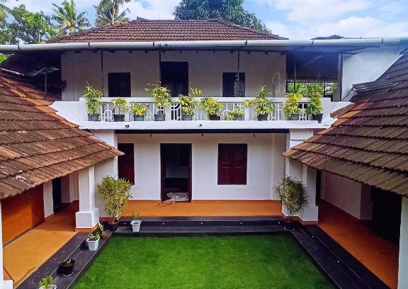 Thrissur Chalet De Esquí | Kayyalas Courtyard