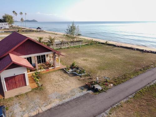 Marang Casa | KC Beachfront