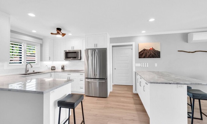 Keauhou Condominio | Keauhou Palena#1403 Top floor, Exquisite Stunning Remodel on Golf Course!