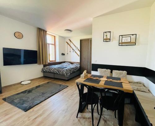 Loucna Pod Klinovcem Apartamento | Keilberg relax