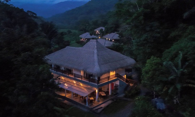 Desa Kowanara Cabina | Kelimutu Crater Lakes Ecolodge